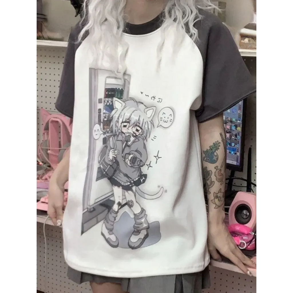 Dreamy Detachable Sleeve Tee – Kawaii Cat & Anime Harajuku Style Top