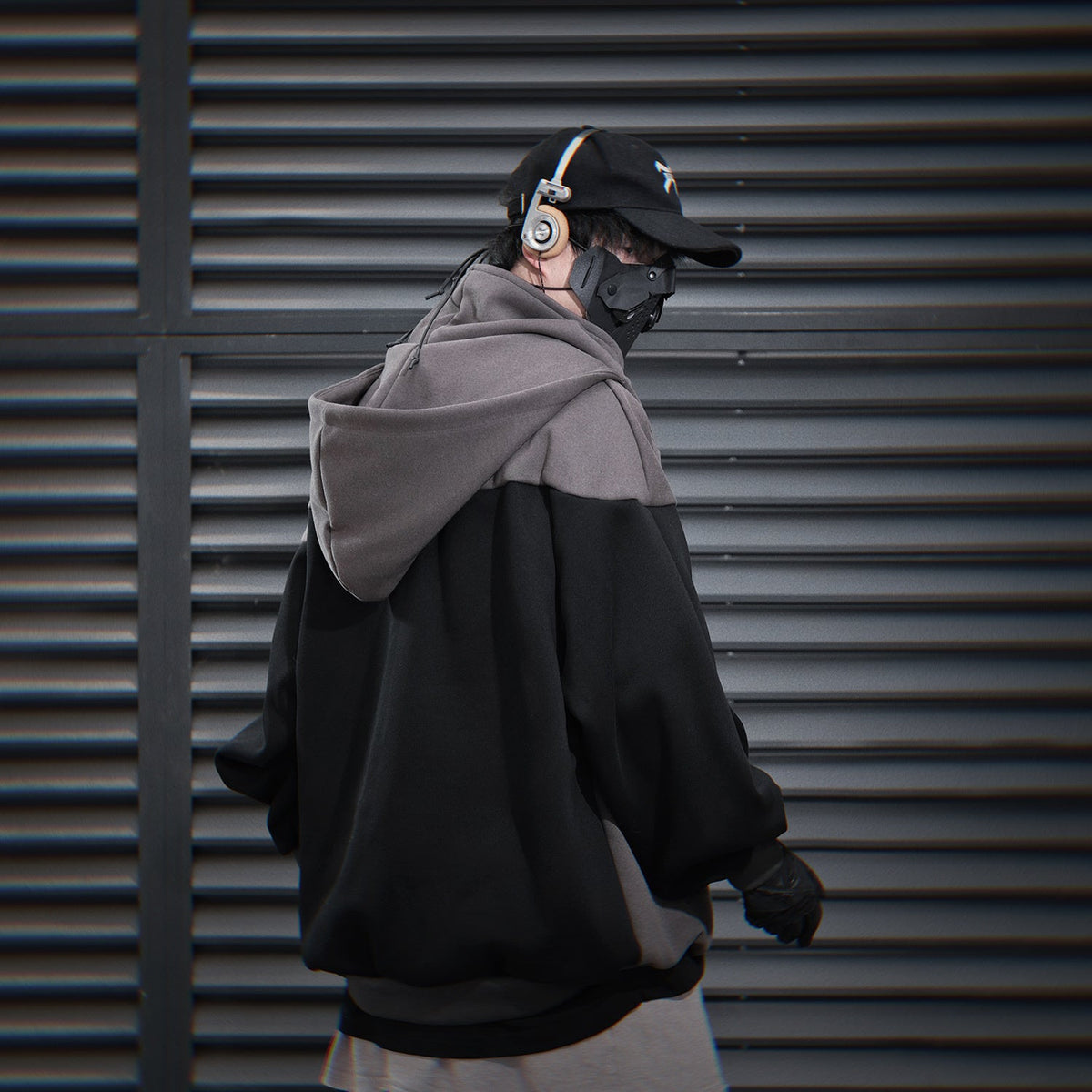 HiH51 Grey T-Tech Hoodie