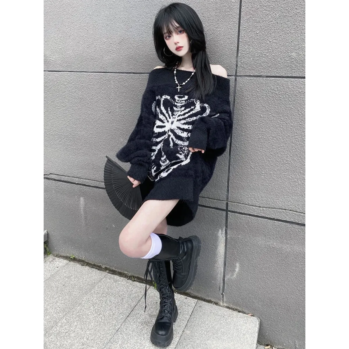 Skull Print Knit Sweater