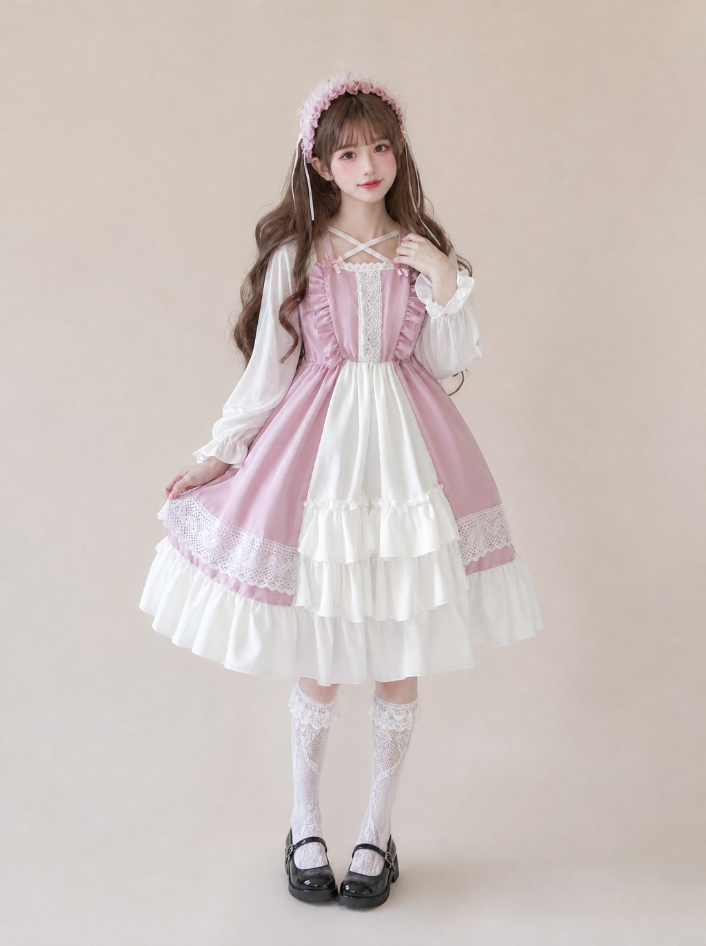 Worn by a Japanese female model: Ruffle Victorian Loli Dress