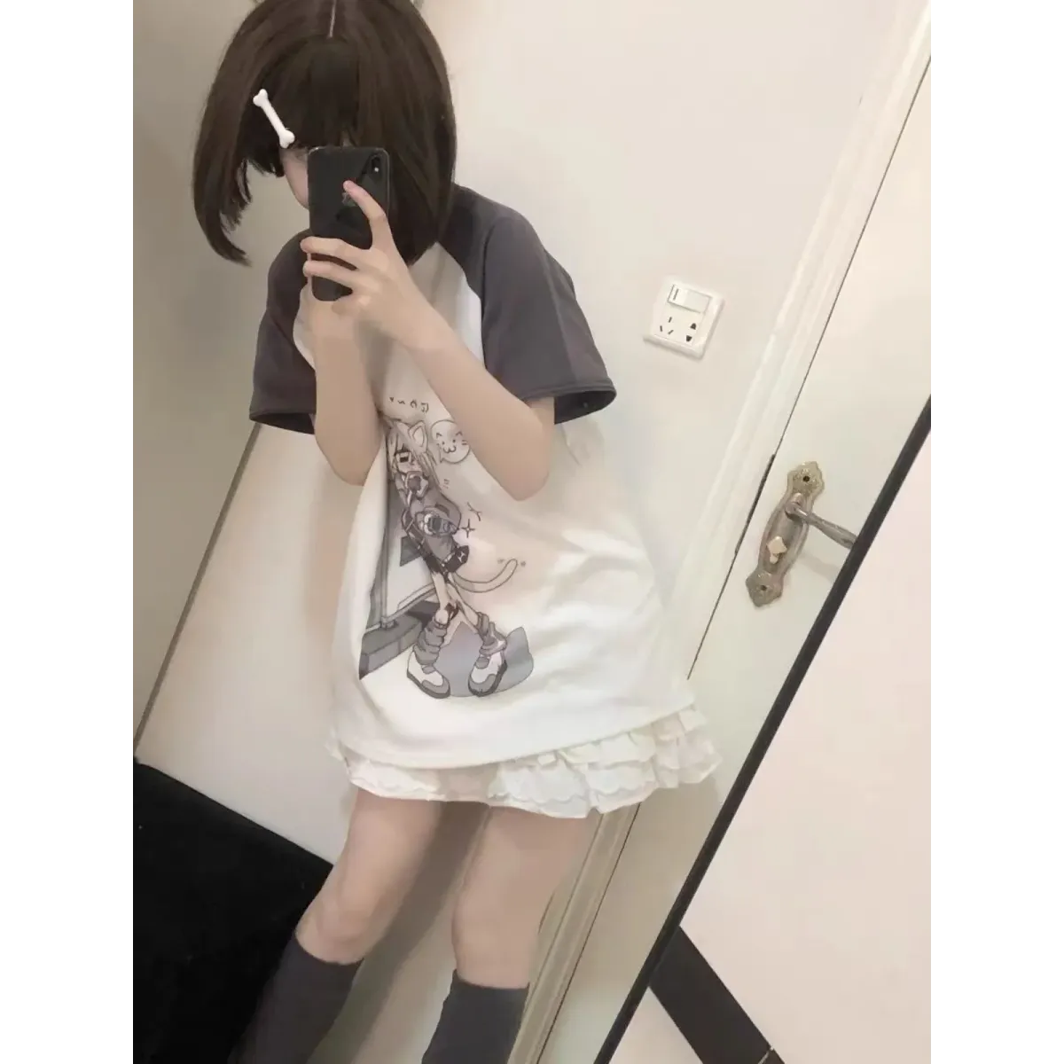 Detachable Sleeve Anime Top